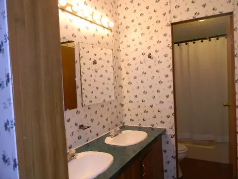 404 Bluefield Rd, Starr, SC 29684 photo 8