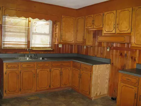 406 Harper St, Honea Path, SC 29654 photo 3
