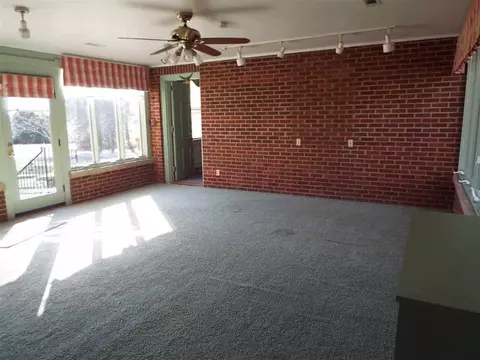 839 Greenville St, Pendleton, SC 29670 photo 8