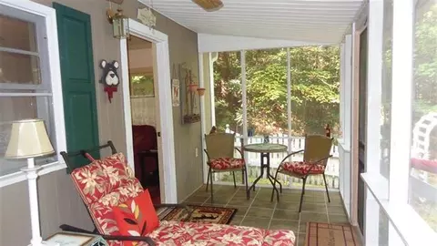 212 Aiken Dr, Sunset, SC 29685 photo 2