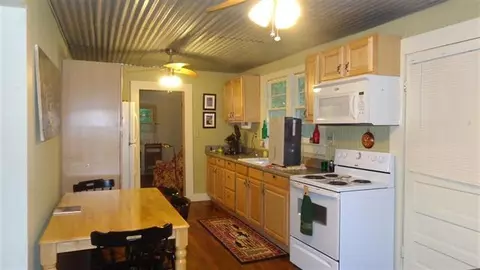 212 Aiken Dr, Sunset, SC 29685 photo 5