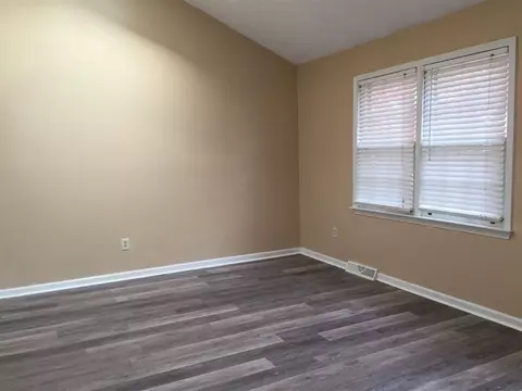 116 Harvey Rd, Central, SC 29630 photo 9