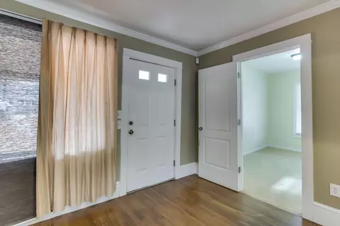 302 Day St, Easley, SC 29640 photo 4