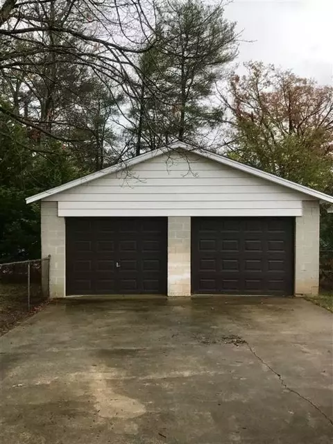 302 Day St, Easley, SC 29640 photo 31