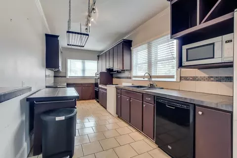 302 Day St, Easley, SC 29640 photo 12