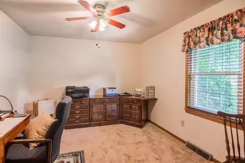 102 Timberlane Dr, Easley, SC 29642 photo 16