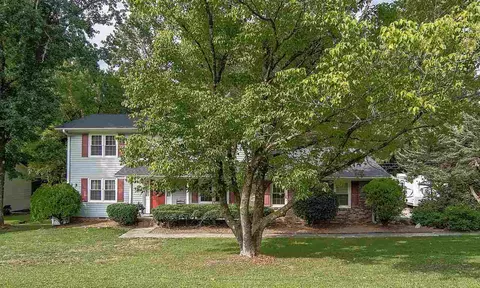 102 Timberlane Dr, Easley, SC 29642 photo 3