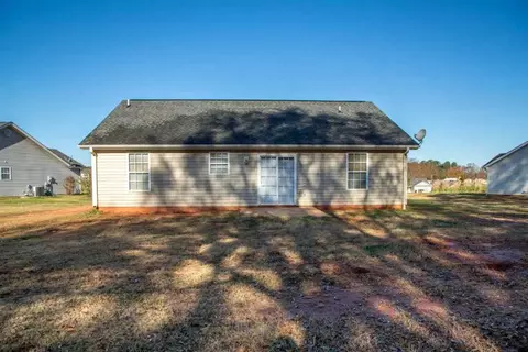110 Wild Turkey Rd, Williamston, SC 29697 photo 4