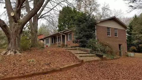100 Riding Rd, Clemson, SC 29631 photo 2