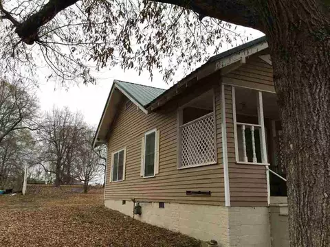 110 Arkansas St, Honea Path, SC 29654 photo 4