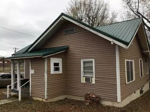 110 Arkansas St, Honea Path, SC 29654 photo 3
