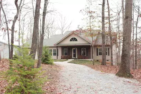1131 Fitzroy, Pendleton, SC 29670 photo 3