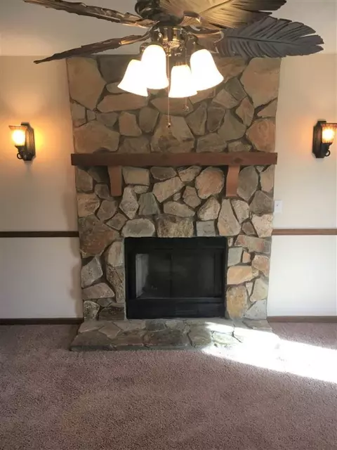511 Old Stagecoach Rd, Easley, SC 29642 photo 5