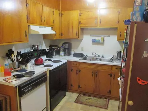 78 Myrtle St, Toccoa, GA 30577 photo 5