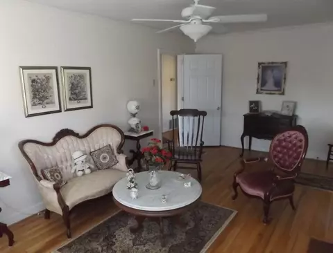 906 Plantation Rd, Anderson, SC 29621 photo 3
