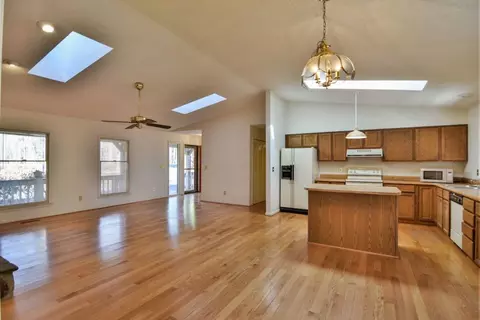 21 Commodore Dr, Salem, SC 29676 photo 11