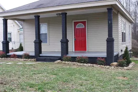 505 King St, Easley, SC 29640 photo 3