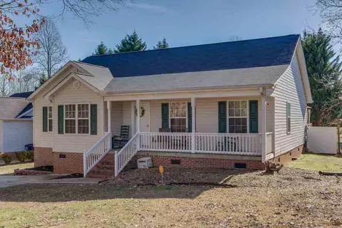 100 Brown Dr, Easley, SC 29642 photo 1