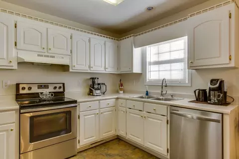 100 Brown Dr, Easley, SC 29642 photo 12