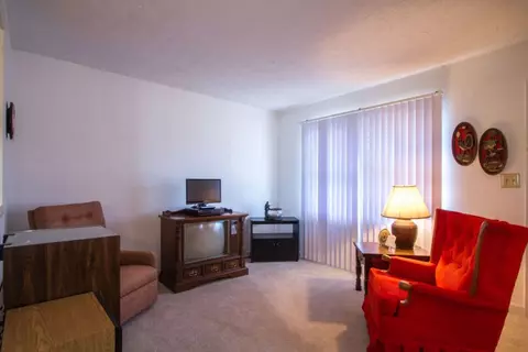101 Sunset Dr, Easley, SC 29640 photo 3