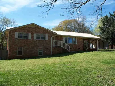 303 Byron St, Williamston, SC 29697 photo 1