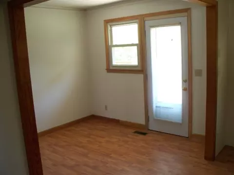 303 Byron St, Williamston, SC 29697 photo 9