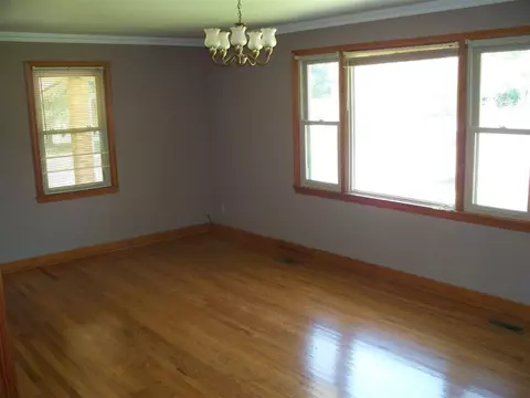 303 Byron St, Williamston, SC 29697 photo 5