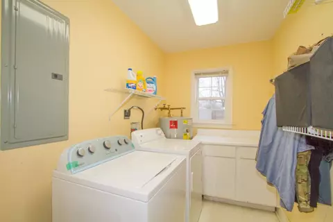 303 Barton St, Easley, SC 29640 photo 14