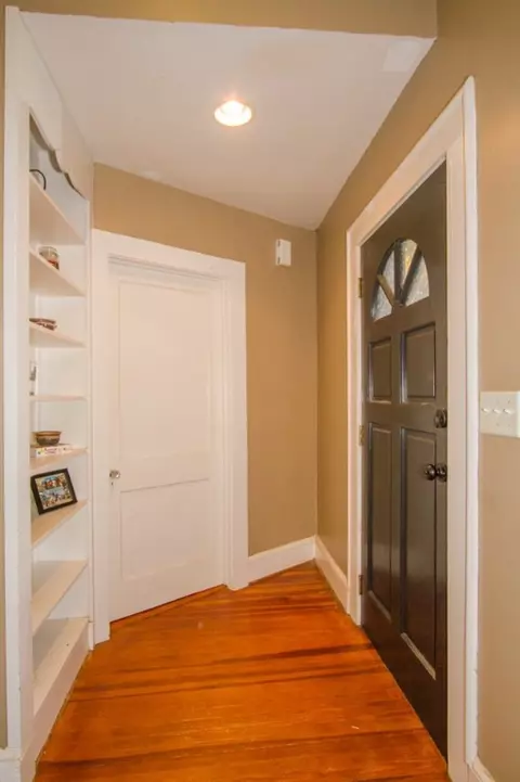 303 Barton St, Easley, SC 29640 photo 4
