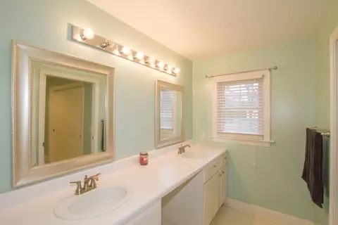 303 Barton St, Easley, SC 29640 photo 18