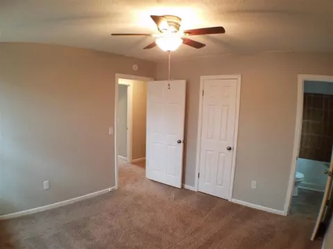305 Jamestown Rd, Easley, SC 29640 photo 9