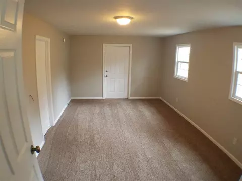 305 Jamestown Rd, Easley, SC 29640 photo 14