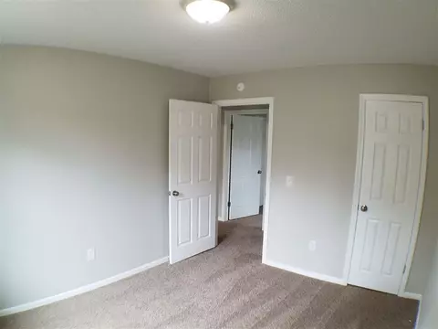 305 Jamestown Rd, Easley, SC 29640 photo 13