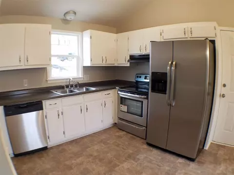 305 Jamestown Rd, Easley, SC 29640 photo 2