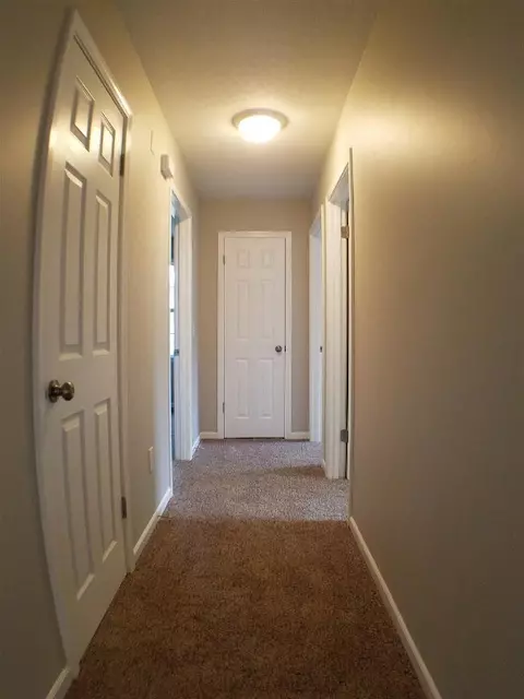 305 Jamestown Rd, Easley, SC 29640 photo 8