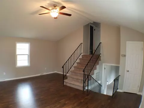305 Jamestown Rd, Easley, SC 29640 photo 4