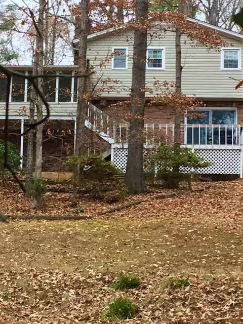 230 Riverdale Rd, Central, SC 29630 photo 3