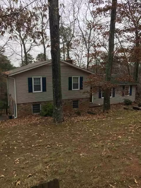 230 Riverdale Rd, Central, SC 29630 photo 2