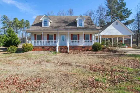 120 Colonial Dr, Pelzer, SC 29669 photo 1