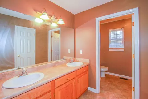 120 Colonial Dr, Pelzer, SC 29669 photo 14