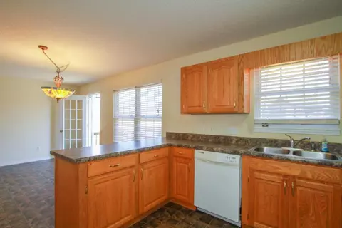 120 Colonial Dr, Pelzer, SC 29669 photo 8