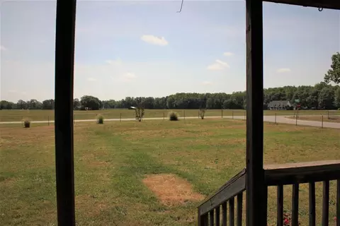 204 Pete Armstrong Rd, Honea Path, SC 29654 photo 11