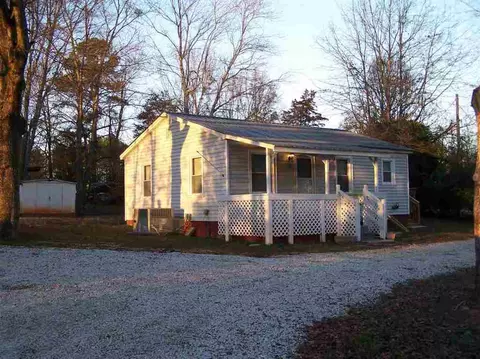 148 Campbell Bridge Rd, Seneca, SC 29678 photo 1