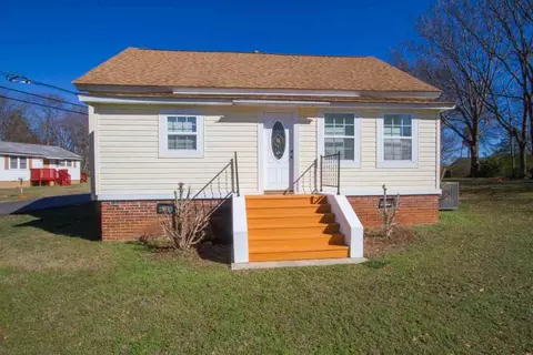 101 S 7th, Easley, SC 29640 photo 2