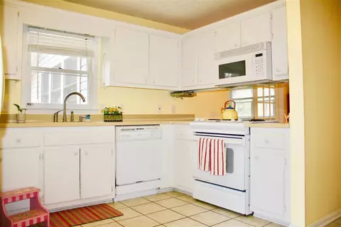 403 Hamilton Forest Dr, Easley, SC 29640 photo 13