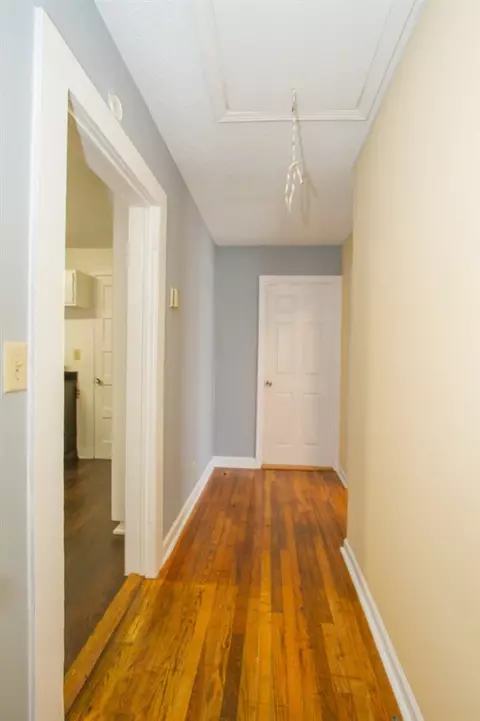 117 E James St, Greer, SC 29651 photo 10