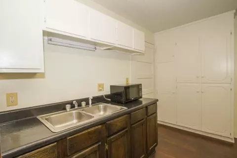 117 E James St, Greer, SC 29651 photo 19