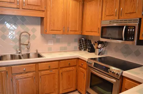 254 Micasa Dr, Pendleton, SC 29670 photo 4
