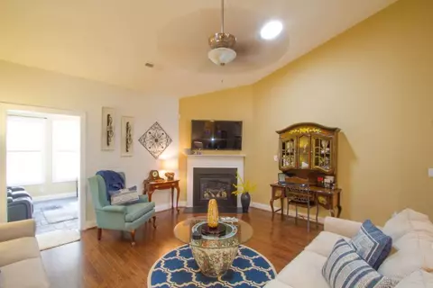 105 Springwater Ct, Easley, SC 29642 photo 5