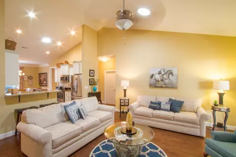 105 Springwater Ct, Easley, SC 29642 photo 7